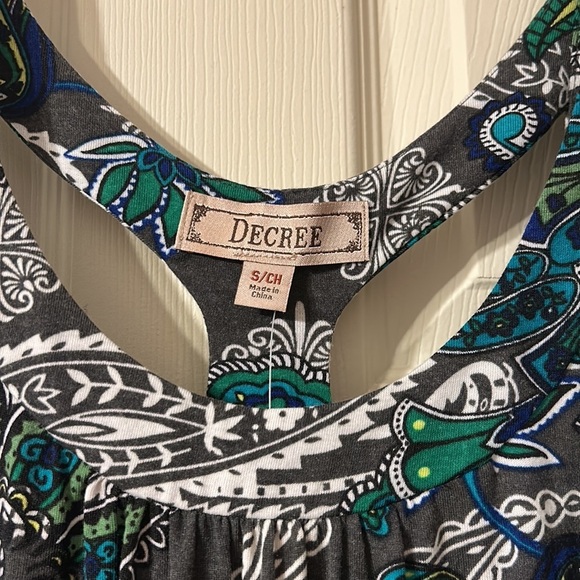 NWT Decree Paisley Tunic Small - Picture 2 of 6